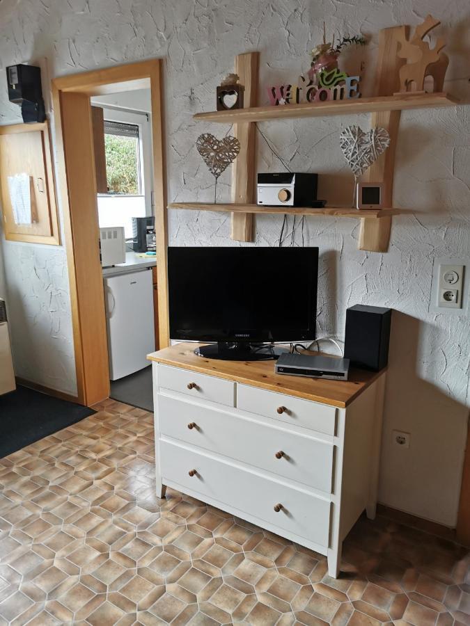 Kleines Ferienhaus Mit Charme メシェデ エクステリア 写真